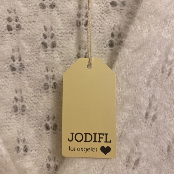 Jodifl White Cardigan Size Medium NWT - Picture 8 of 11
